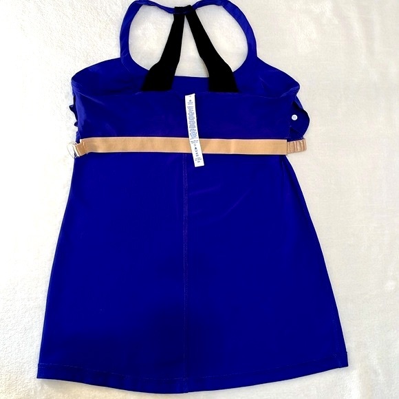 Lululemon Scoop Me Up Tank II Spry Blue (Royal) Size 10 Like New Excellent - Picture 14 of 16